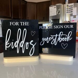Black and White Acrylic Sign Set